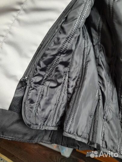 Мотокуртка женская 46