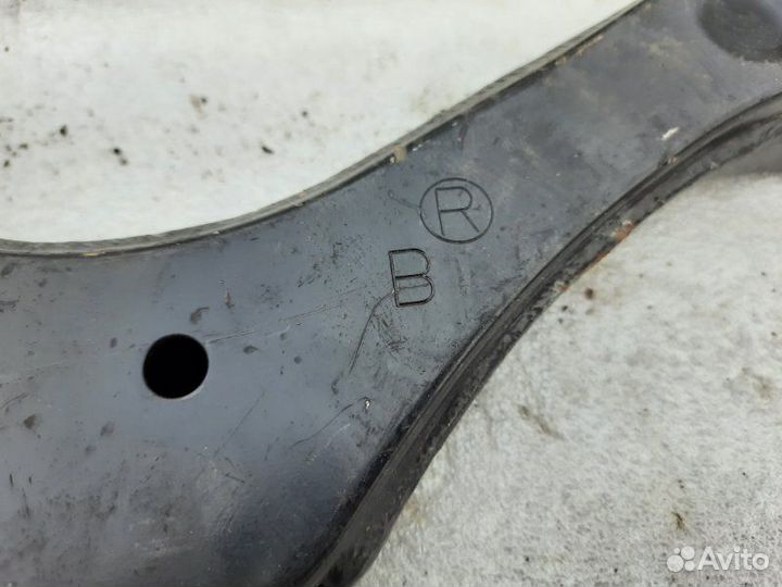 Рычаг подвески задний правый Toyota Rav4 А50