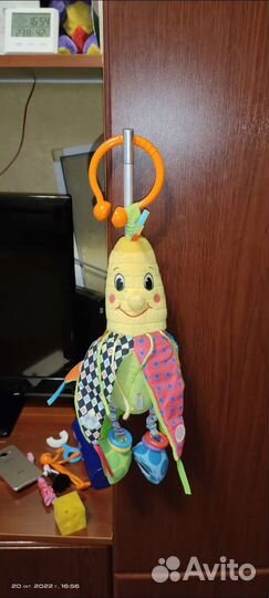 Развивающая игрушка подвеска