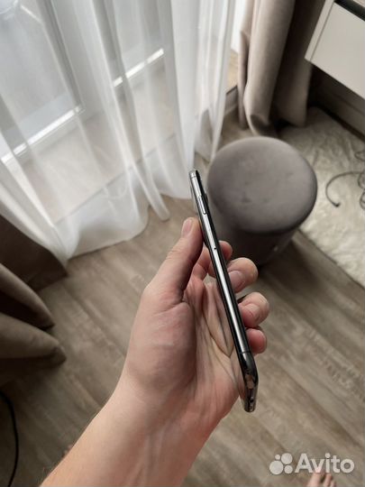 iPhone Xs Max, 64 ГБ