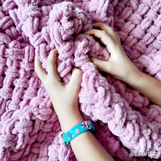 Плед из Ализе Пуффи