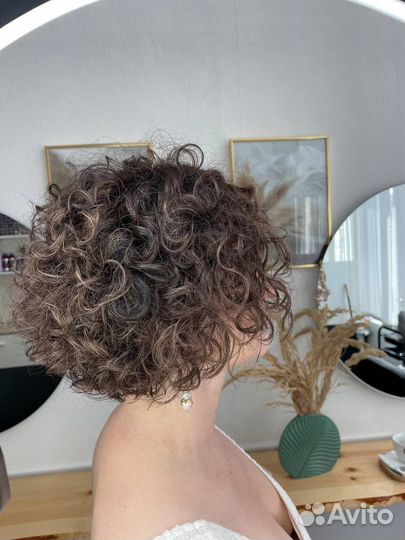 Биозавивка волос, хим завивка, прикорневой объём