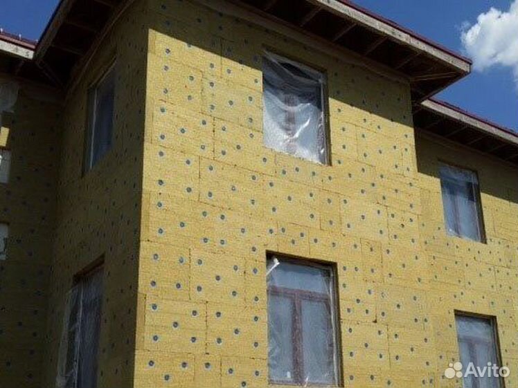 Утепление домов спб. Утепление стен в многоквартирном доме. Наружное утепление фасадов. Утепление фасада дома. Утеплитель роквул мокрый фасад.