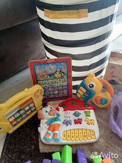 Детские игрушки пакетом
