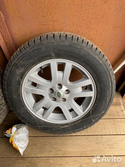 Dunlop SP 7 235/65 R17