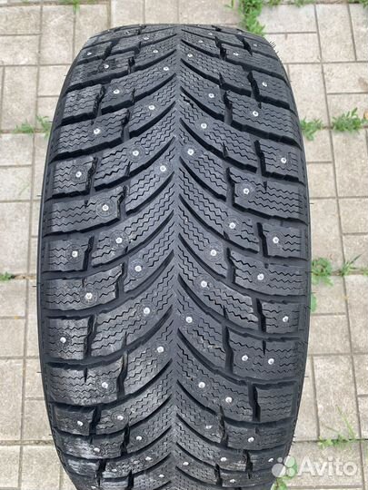 Gripmax SureGrip Pro Ice 245/45 R19