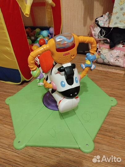 Прыгун Зебра Fisher price
