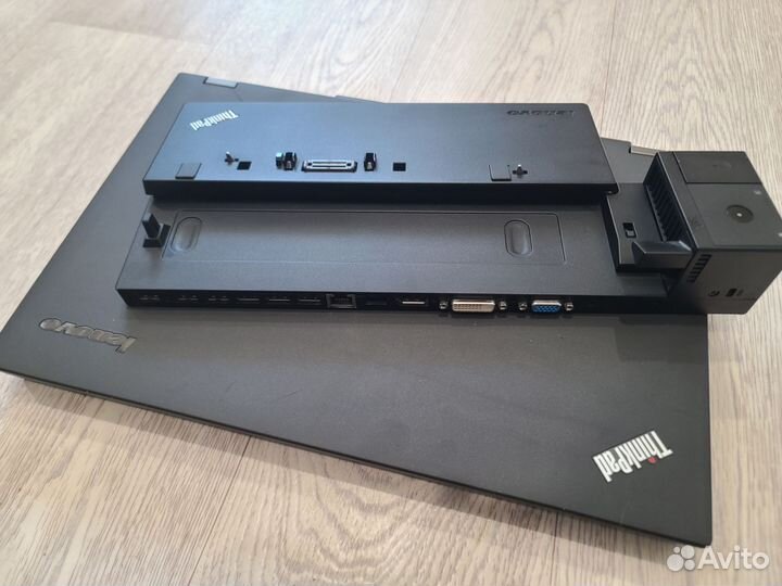 Докстанция Lenovo ThinkPad Pro Dock40А1 M200lgvf