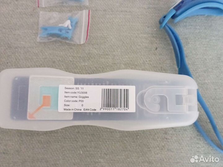 Очки для плавания