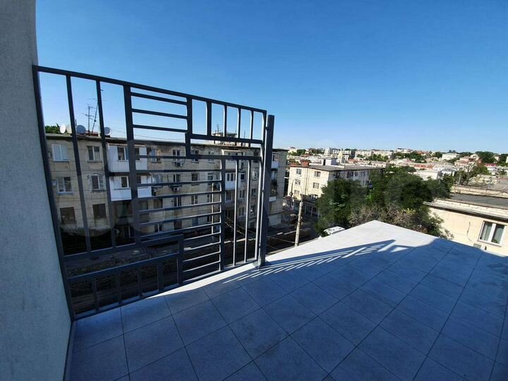 Дом 250 м² на участке 2,3 сот.