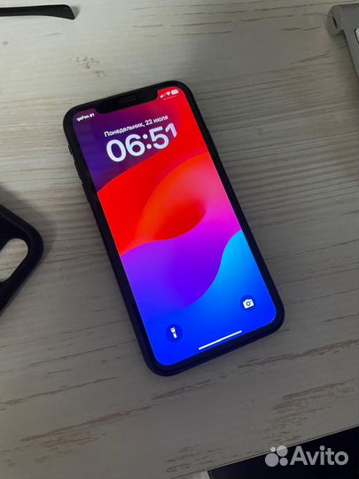 iPhone Xr, 64 ГБ