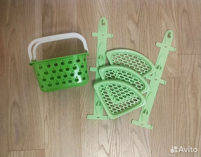 Полочка для ванной