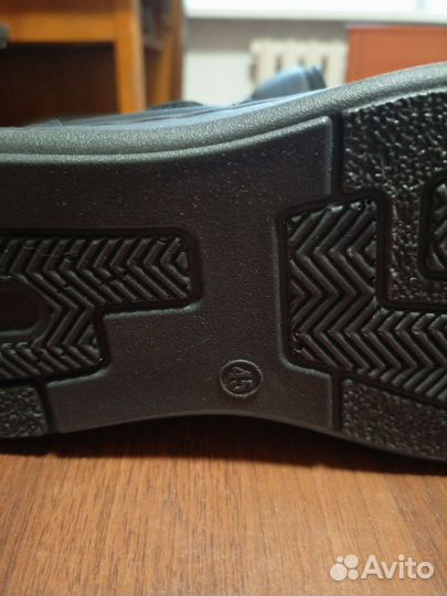 Продам сандалии мужские, р 45