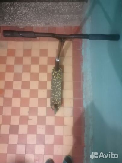 Трюковой самокат универсальный