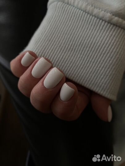 Маникюр с покрытием гель лак