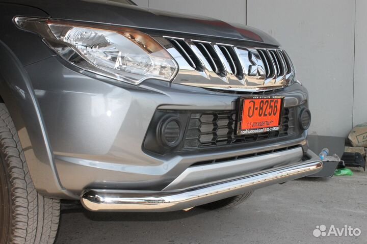 Защита переднего бампера на mitsubishi l200