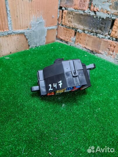 Блок предохраниетелей салона Skoda Octavia A5