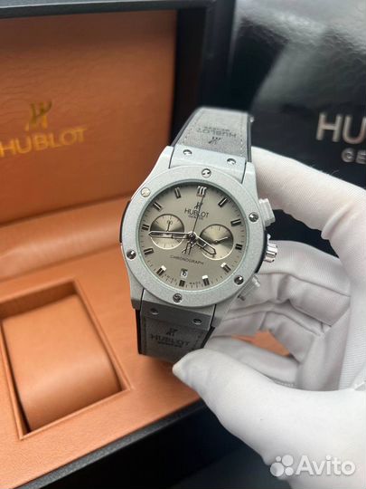 Часы Hublot