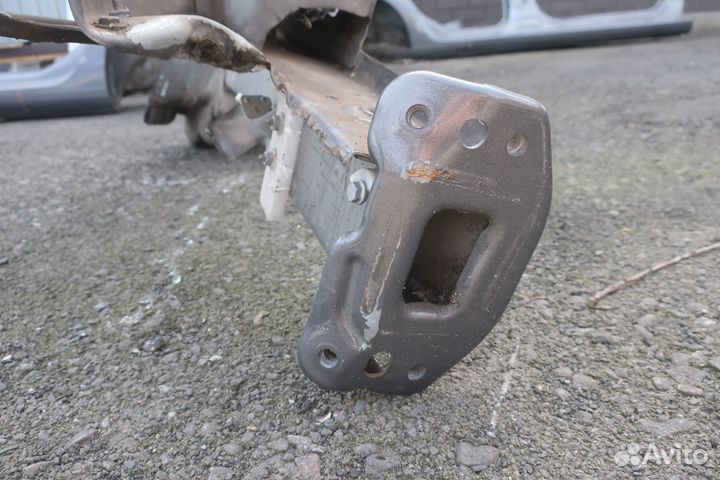 Лонжерон передний правый VW Golf 6