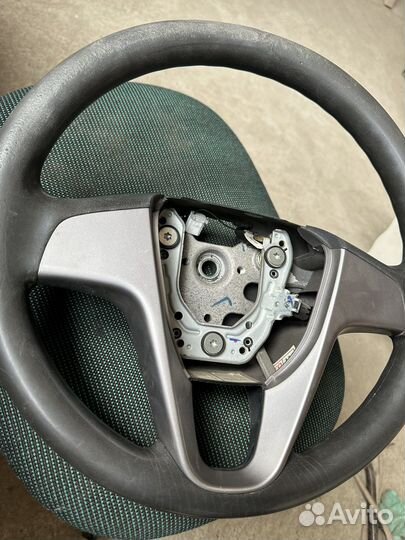 Руль hyundai solaris 1