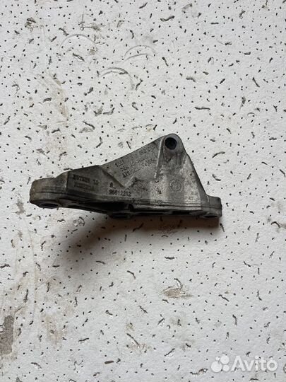 Кронштейн тнвд bmw f15 x5