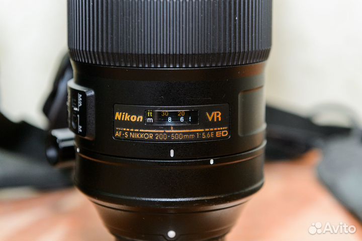 AF-S nikkor 200–500mm f/5.6E ED VR