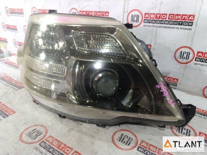Фара правая toyota alphard