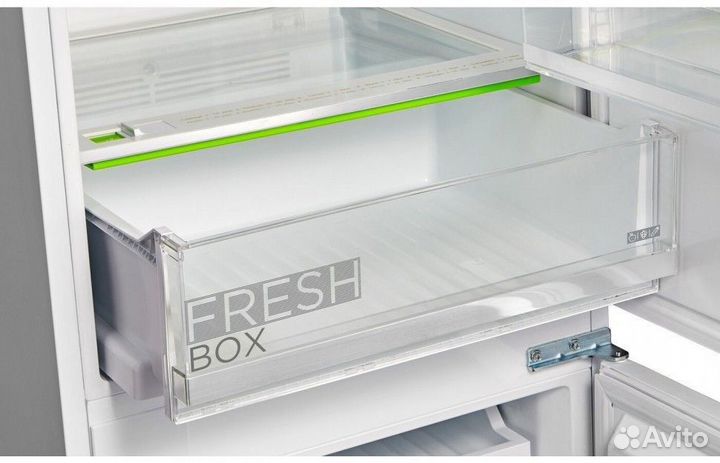 Холодильник новый