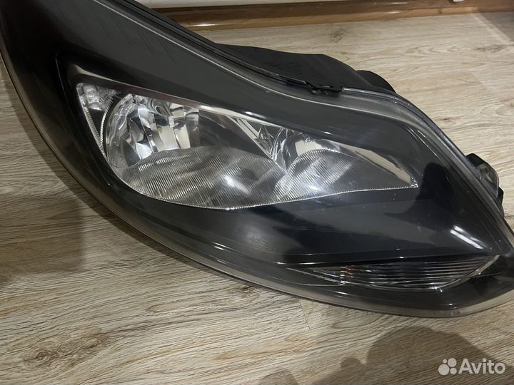 Фары на ford focus 3