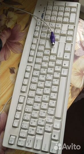 Монитор. Клавиатура. Колонки