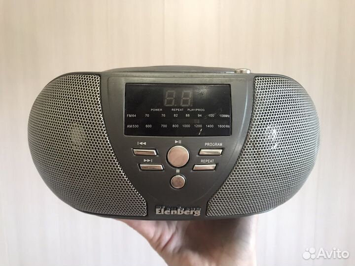 Магнитофон elenberg
