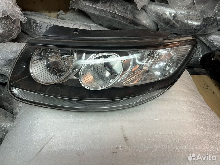 Фара левая и правая Hyudai SantaFe 2 галоген