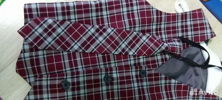 Жилетка и галстук