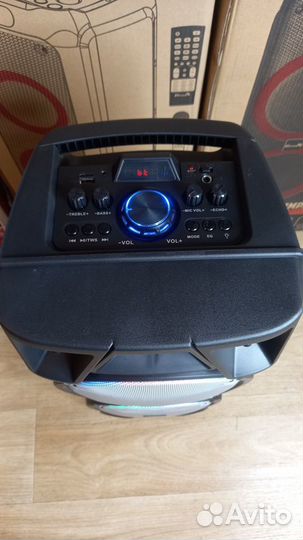 Огромная колонка ZQS 8210