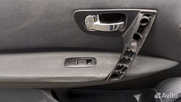 Дверь левая передняя Nissan Qashqai, 2010