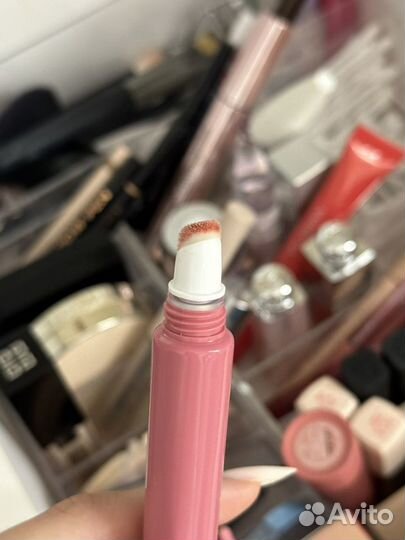 Clarins блеск для губ 07 toffee pink