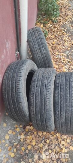 Yokohama Bluearth ES32 205/65 R15 99T