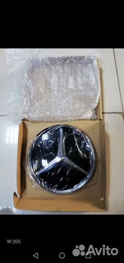 Знак решётки Mercedes-Benz