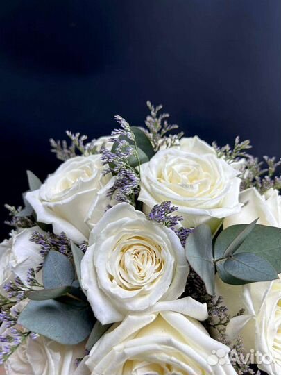 Букет невесты из белой пионовидной розы