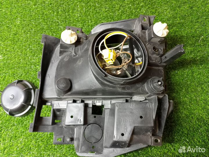 Фара перед правая Volkswagen transporter T4 90-03