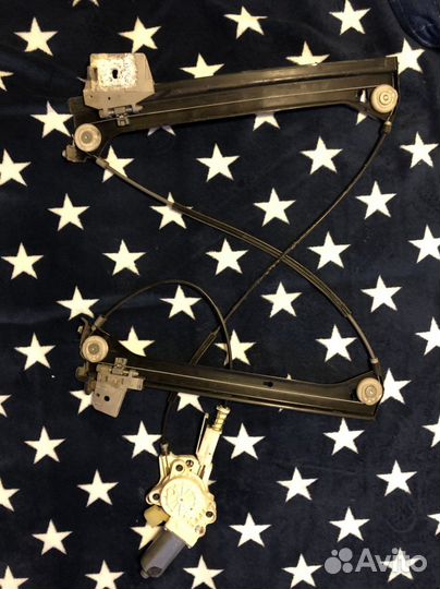 Стеклоподъемник W209/ CLK240