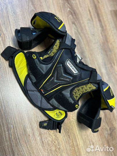 Нагрудник хоккейный