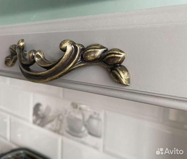 Мебельные ручки скоба и рейлинг