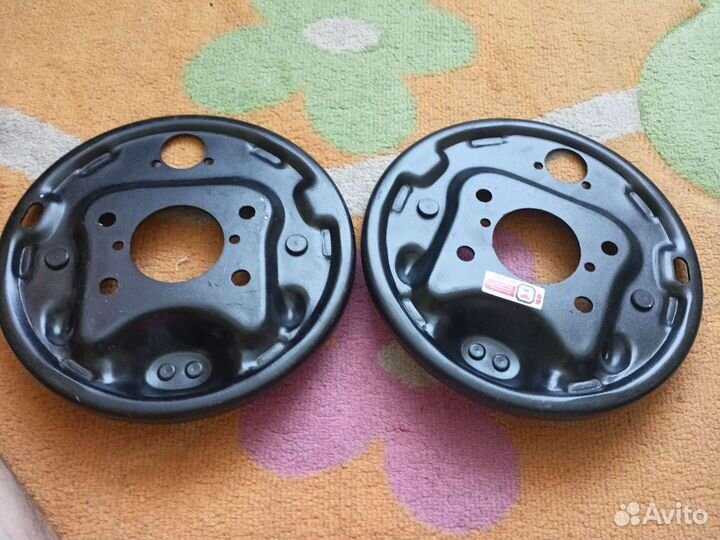 Щит тормозного барабана калина