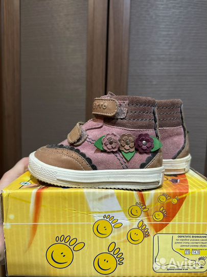 Обувь для девочки