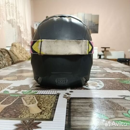 Кроссовый шлем
