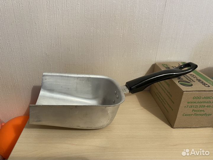 Совок для сыпучих продуктов