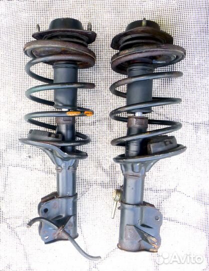 Вольво S40 V40 стойки амортизаторов