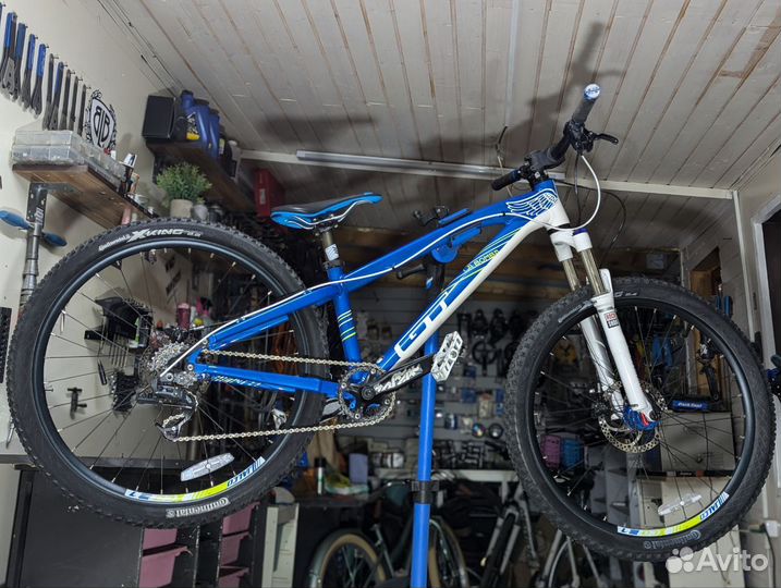 Велосипед дерт GT la bomba