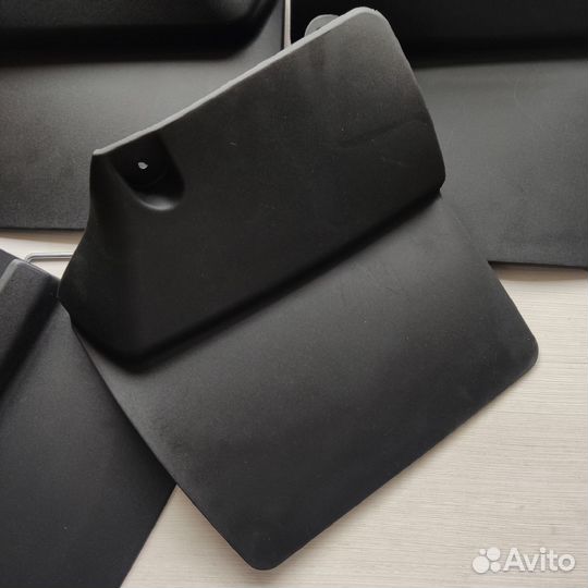 Брызговики Toyota Land Cruiser Prado 95